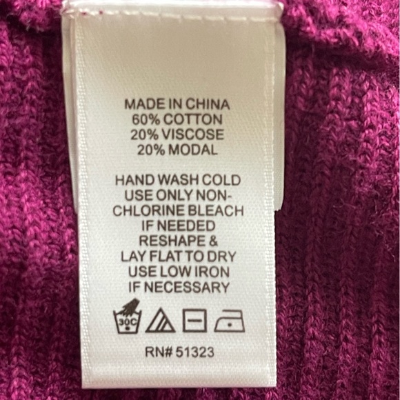 State Women's Rib-Knit Bubble Sleeve Long Sleeve V-neck Sweater Size L - Picture 6 of 7